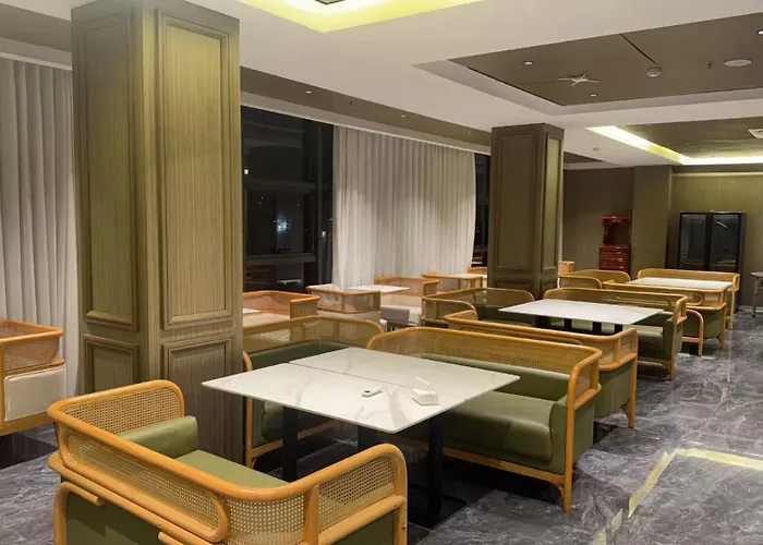 فندق Jiangnan International